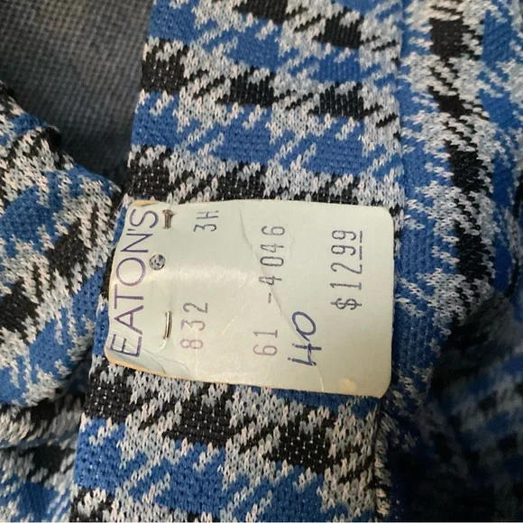 “VINTAGE” Eaton’s new old stock groovy blue checkered wide leg cuffed pants. - Picture 8 of 12